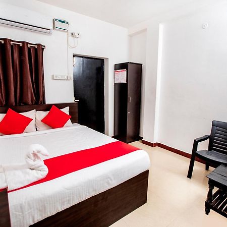 Hotel Mgr Пондичерри Экстерьер фото