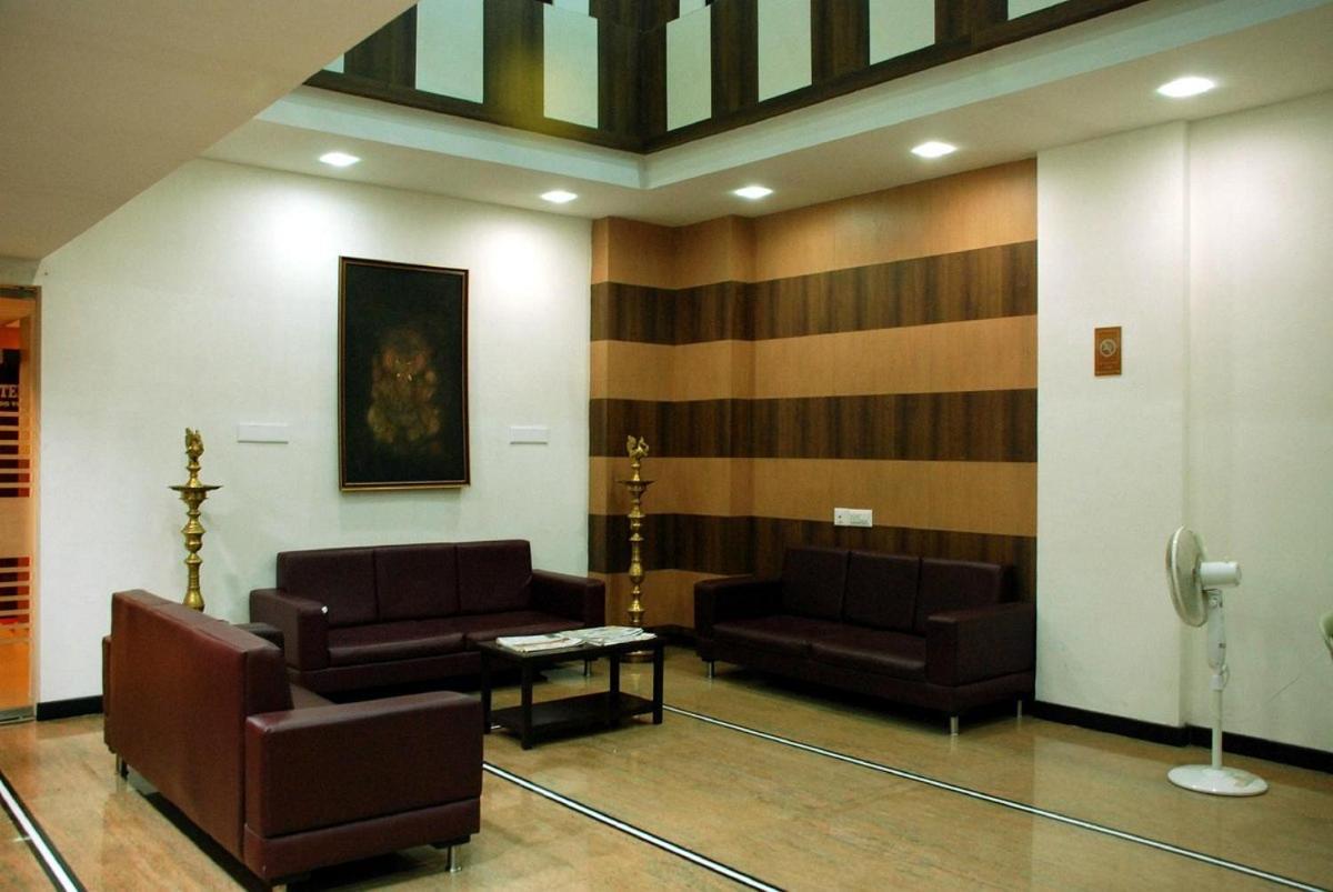 Hotel Mgr Пондичерри Экстерьер фото