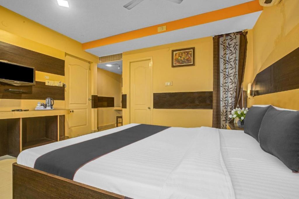 Hotel Mgr Пондичерри Экстерьер фото